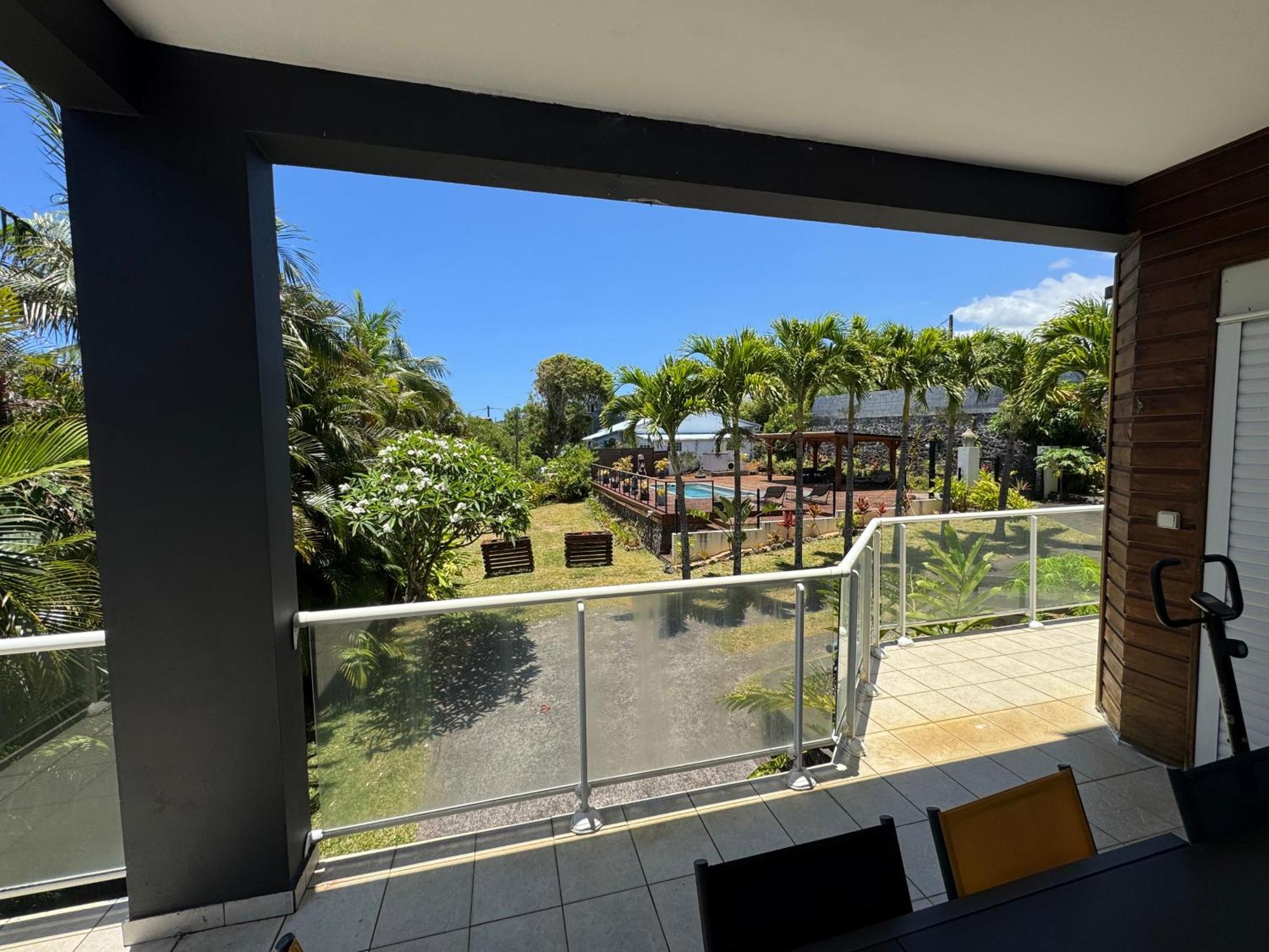Grande Villa Au Calme - Vue Exceptionnelle - Climatisation - Piscine Sel Chauffee - Jardin Tropical Vincendo Luaran gambar
